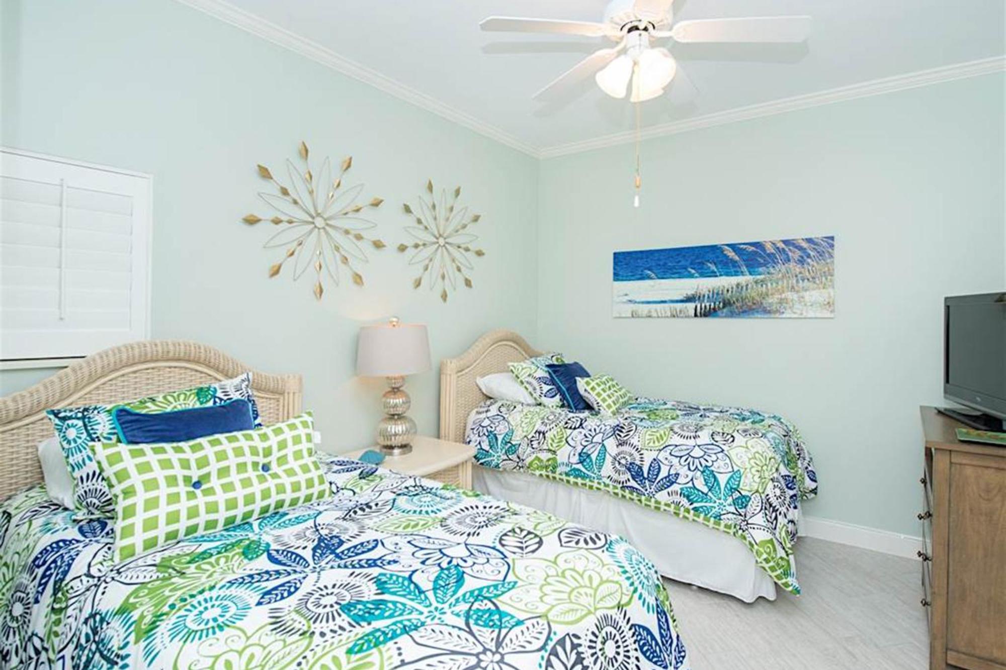 Tops'L Tides II Destin Room photo